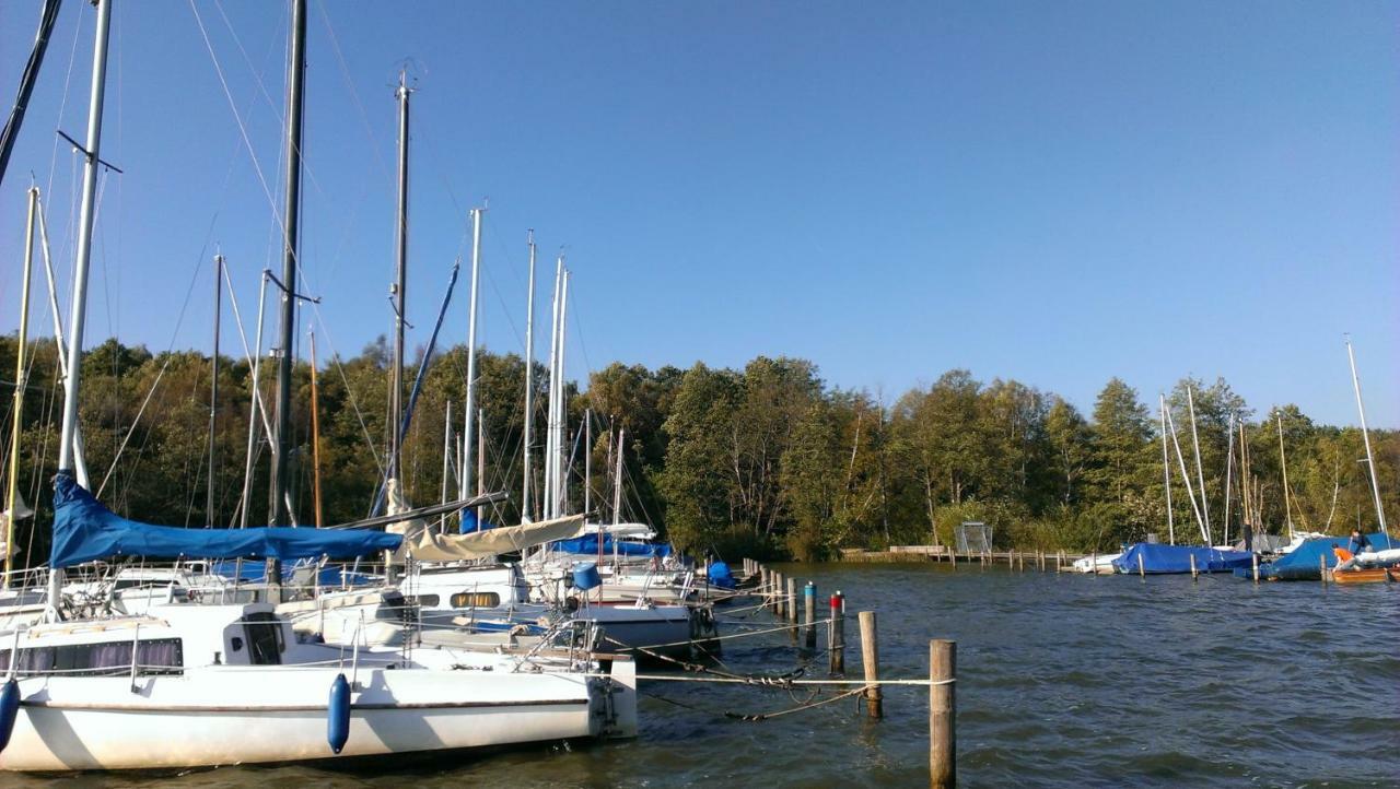 Zwei Ferienwohnungen Ankerpatz 70 Qm Mit Loggia & Puppenstube 50 Qm Mit Gartenterrasse In Hagenburg Naehe Steinhuder Meer Luaran gambar